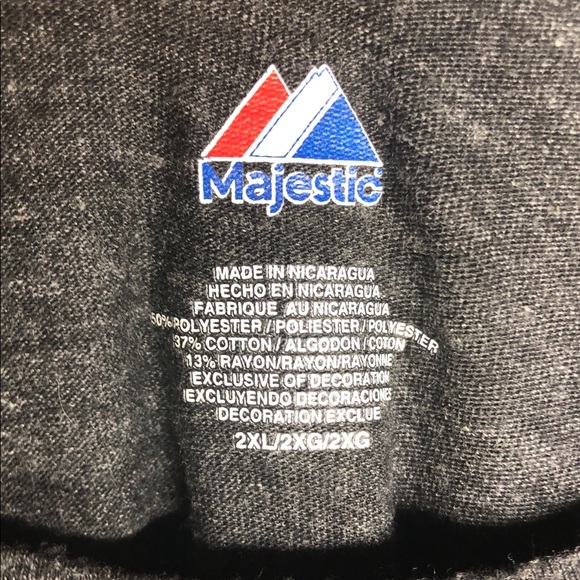 Red socks t shirt - Picture 3 of 3